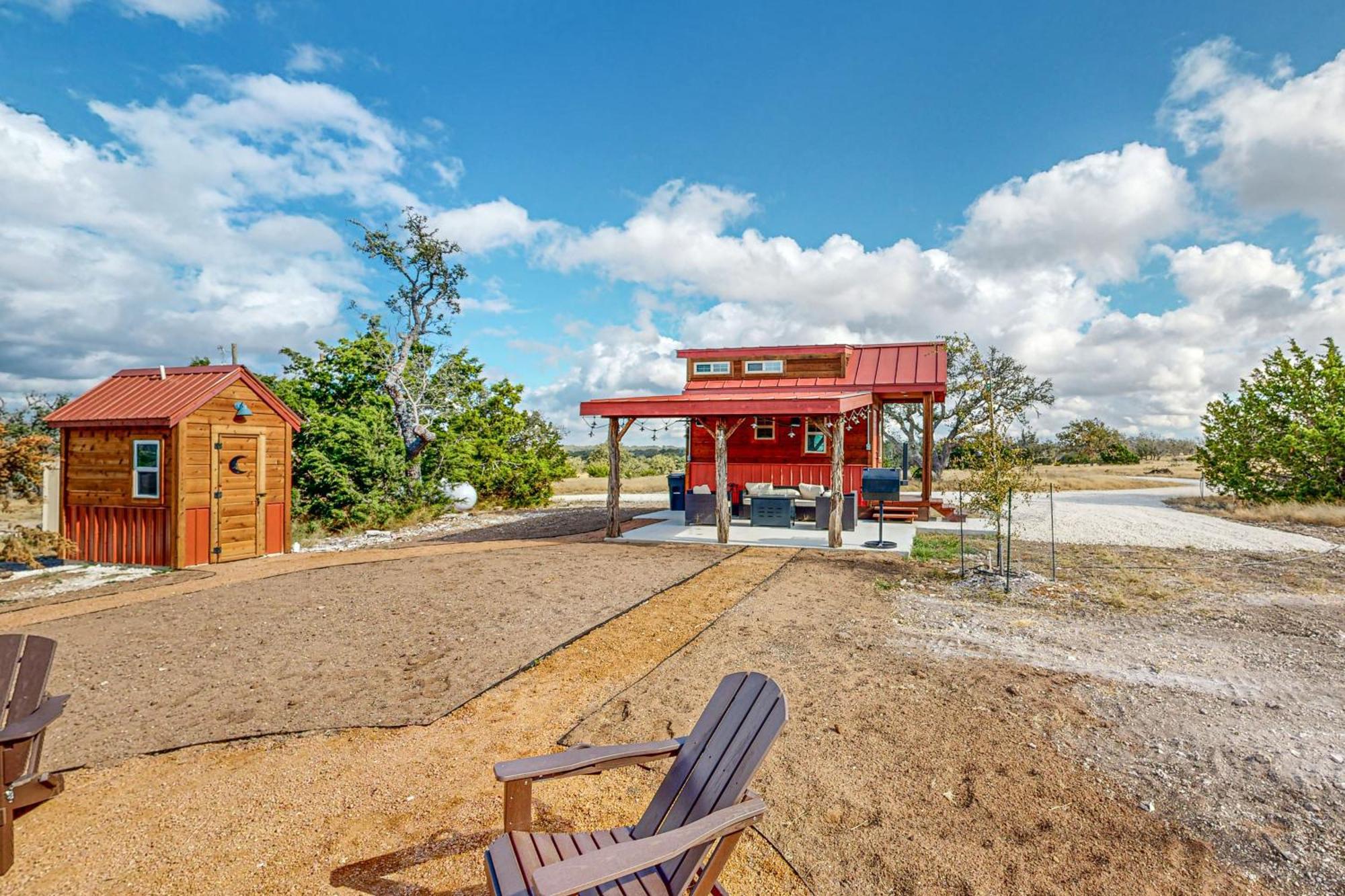 Red Cabin On The Ranch Hotell Harper Eksteriør bilde